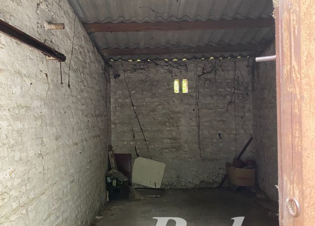 44/2026 GARAŽA U BLIZINI GIMNAZIJE